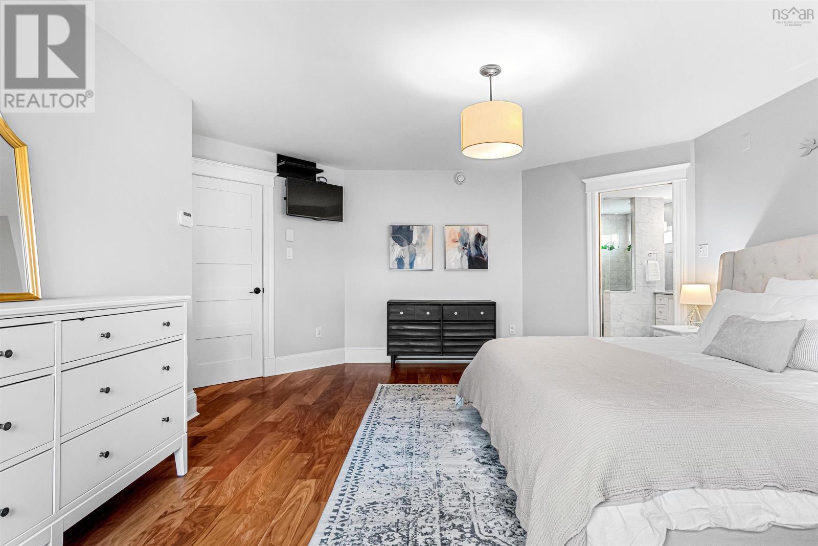 Property 14 of 48 of 102 Ingram Drive