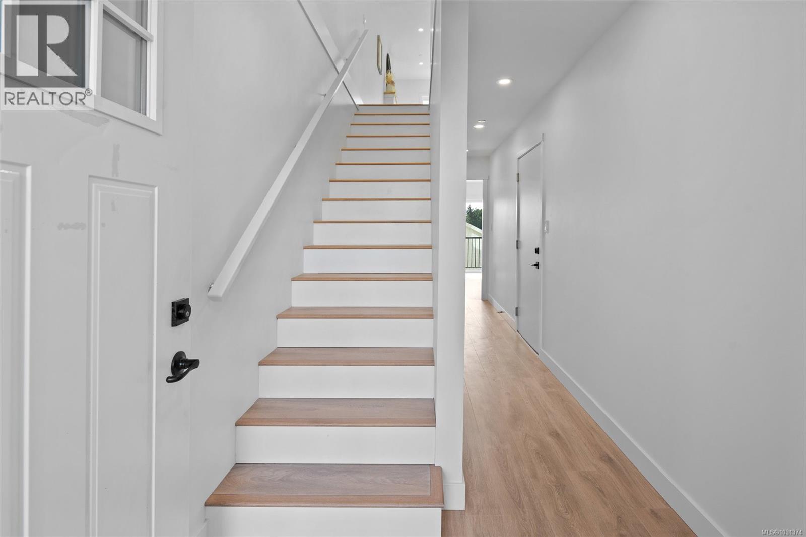 B 2032 Stone Hearth Lane, Sooke