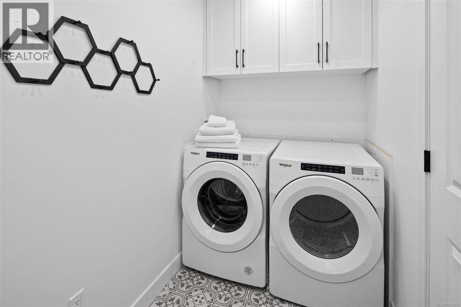 B 2032 Stone Hearth Lane, Sooke