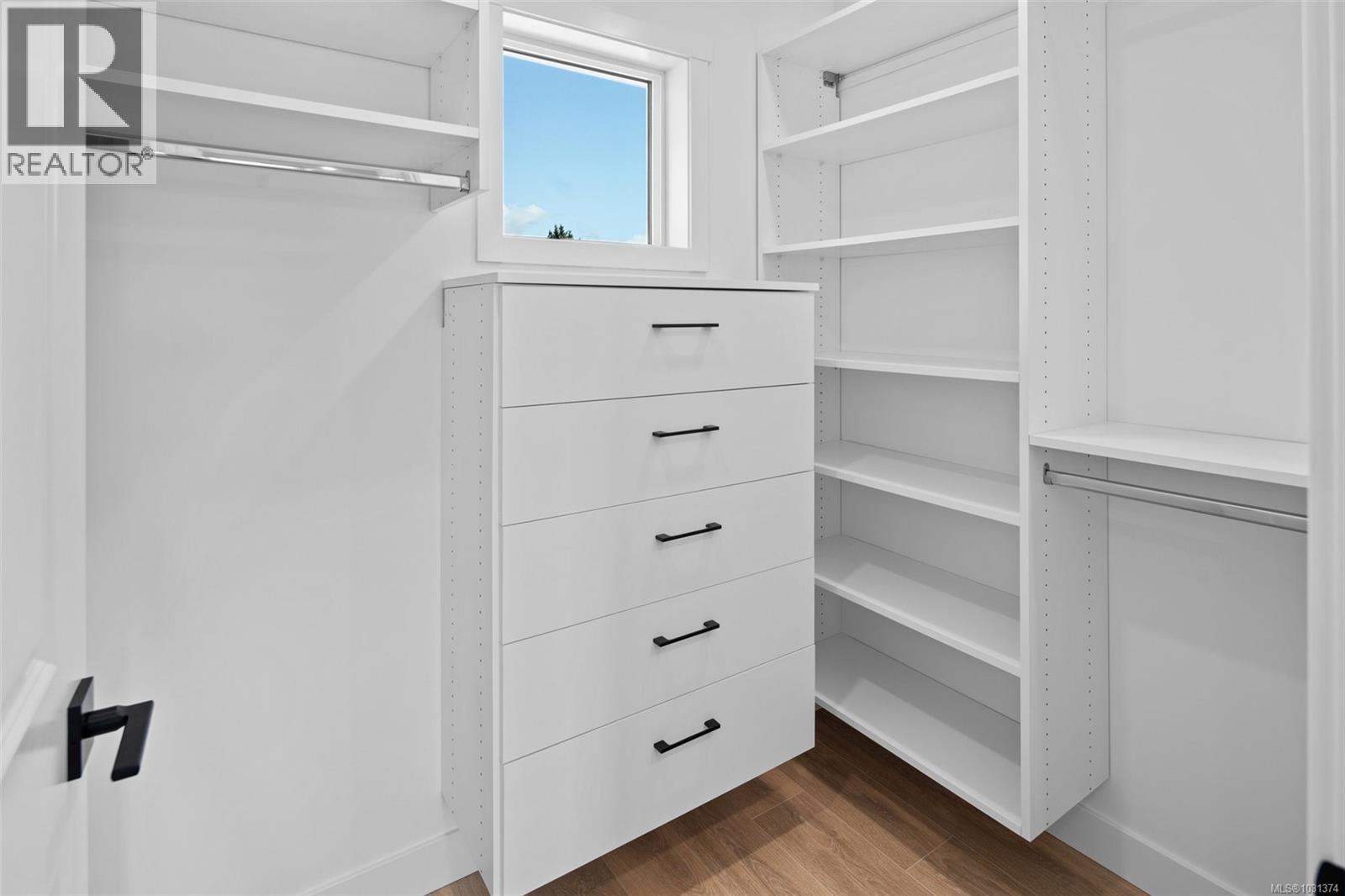 B 2032 Stone Hearth Lane, Sooke