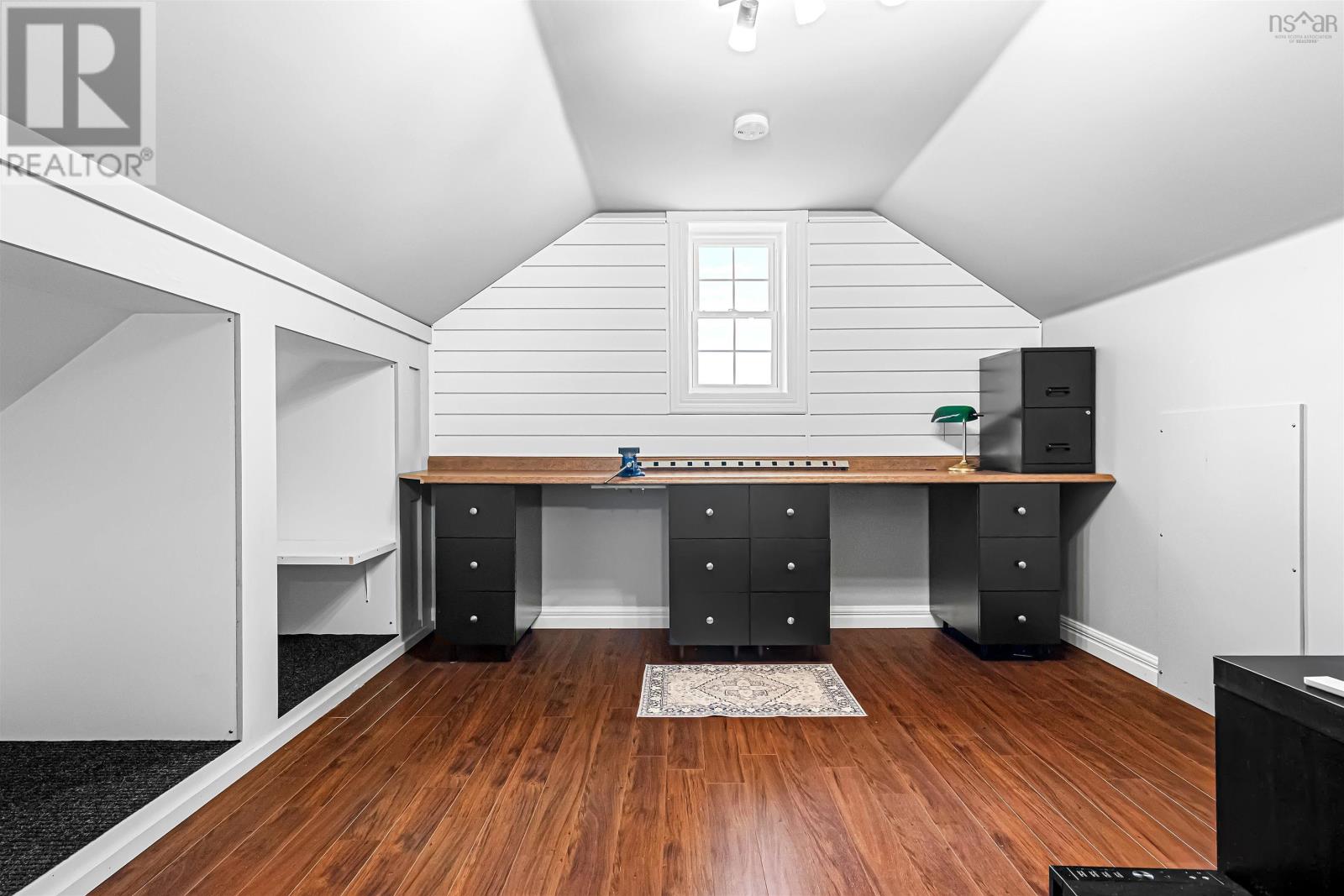 Property 20 of 48 of 102 Ingram Drive