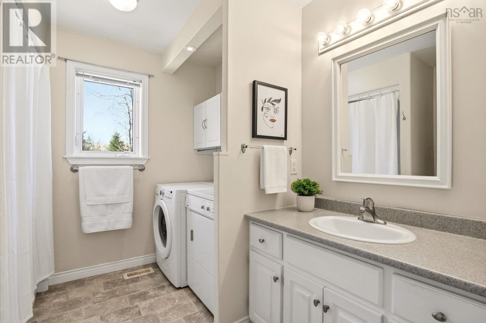 Property 20 of 44 of 6 Cumberland Way