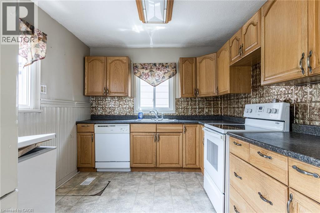 810 TATE Avenue - 9