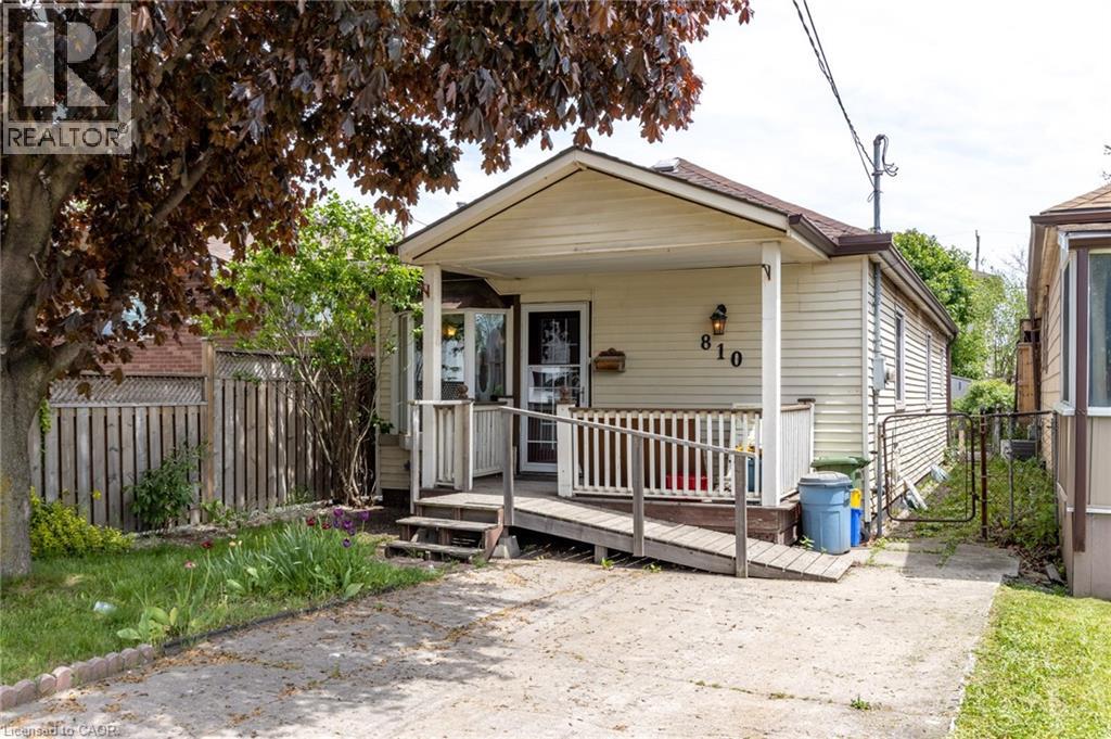 810 TATE Avenue - 1