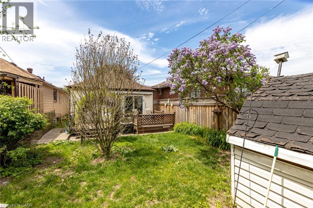 810 TATE Avenue - 19