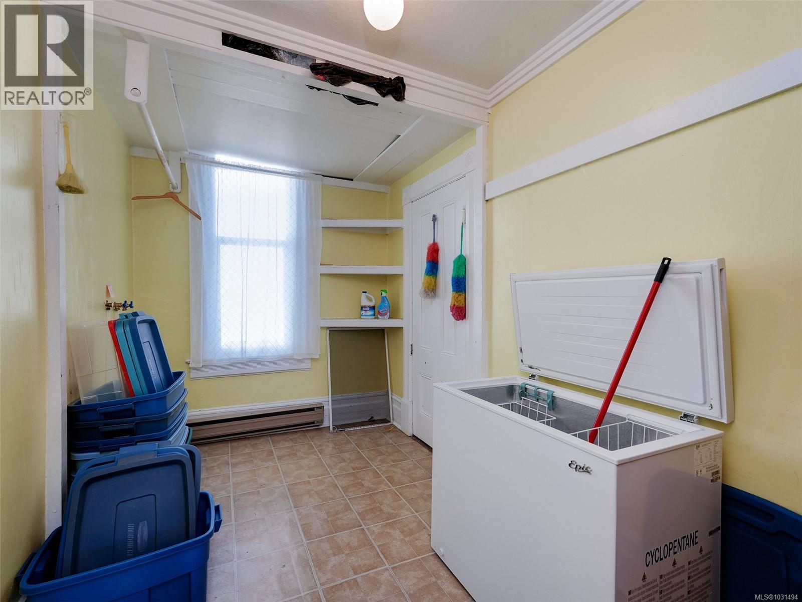 602 Craigflower Rd, Victoria