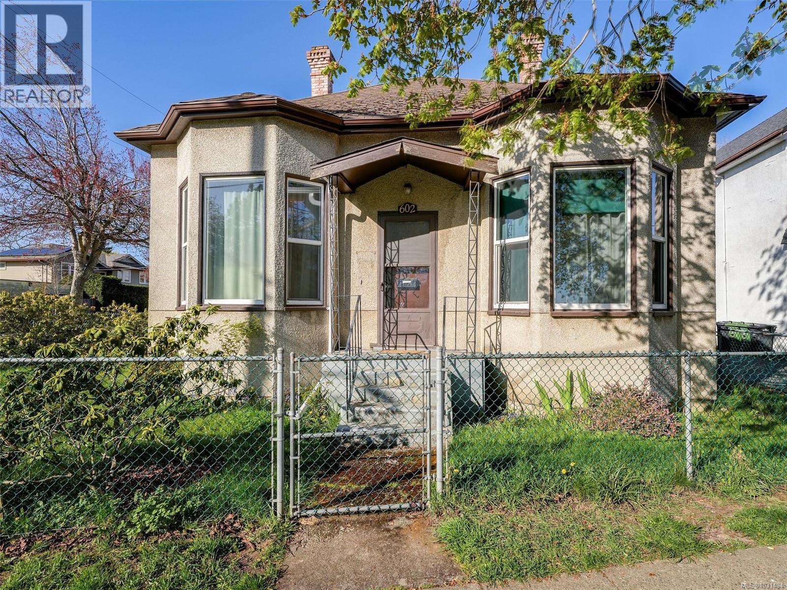 602 Craigflower Rd, Victoria