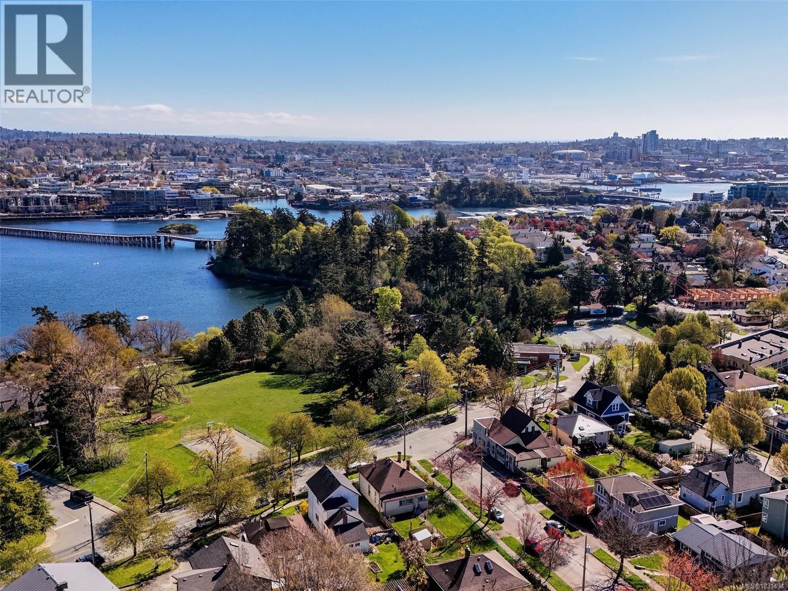 602 Craigflower Rd, Victoria