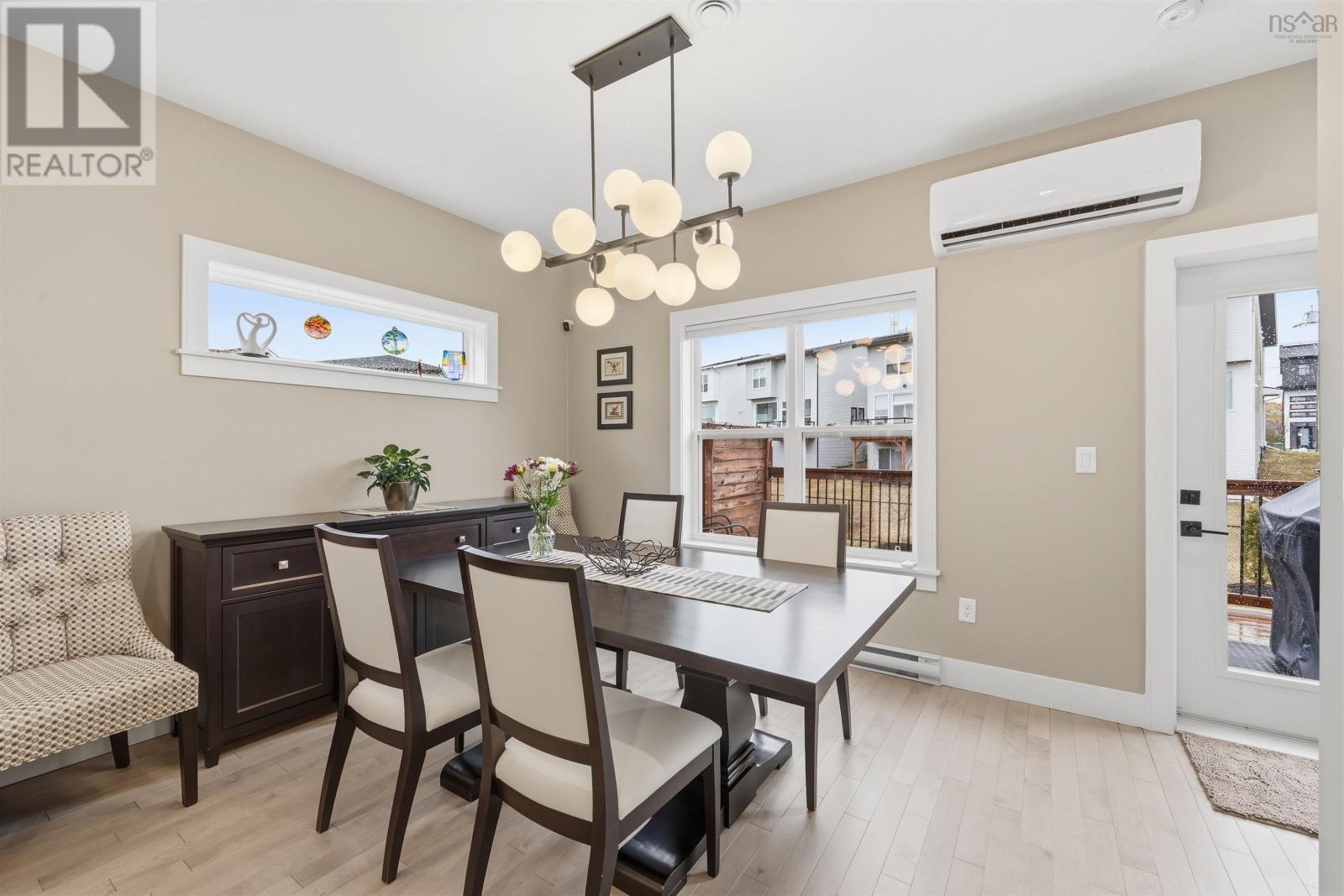 Property 15 of 51 of 24 Chardonnay Court