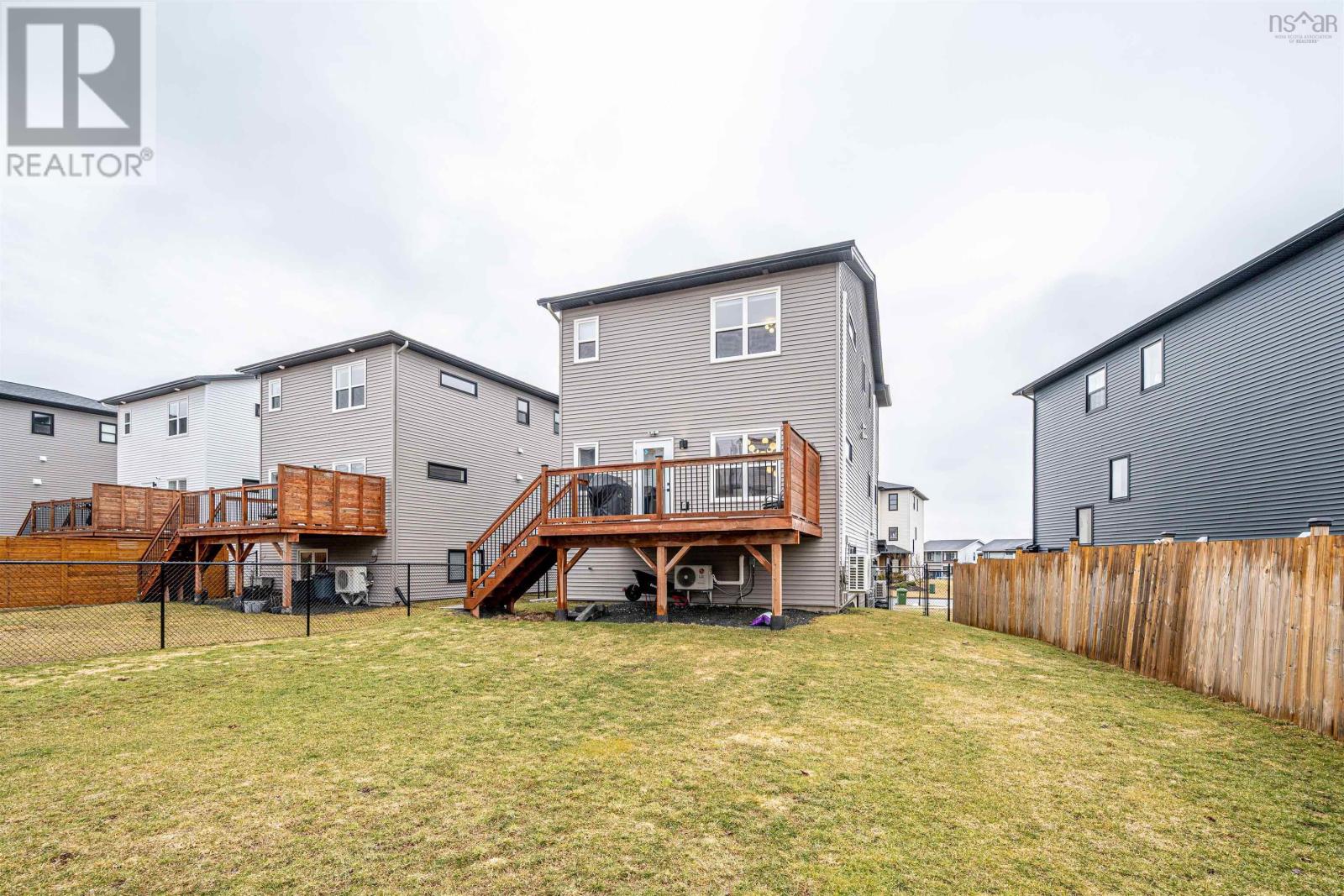 Property 47 of 51 of 24 Chardonnay Court