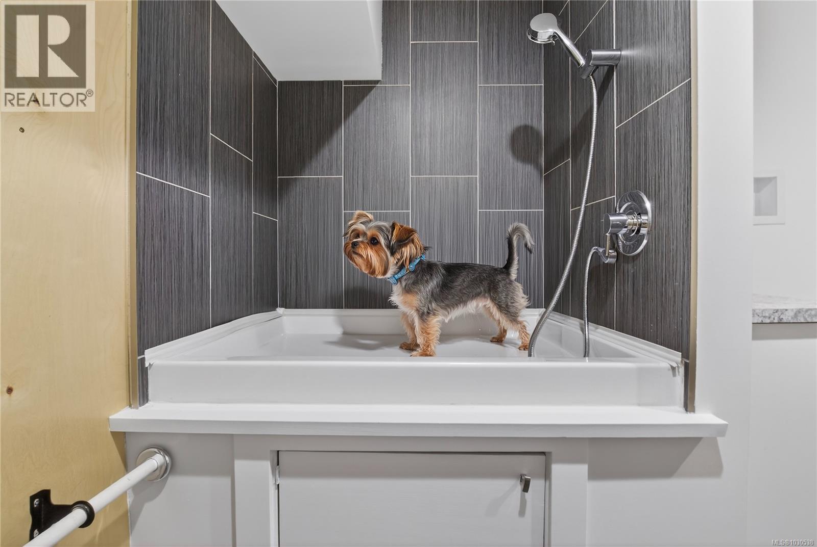 1655 MAPLE BAY RD - 24