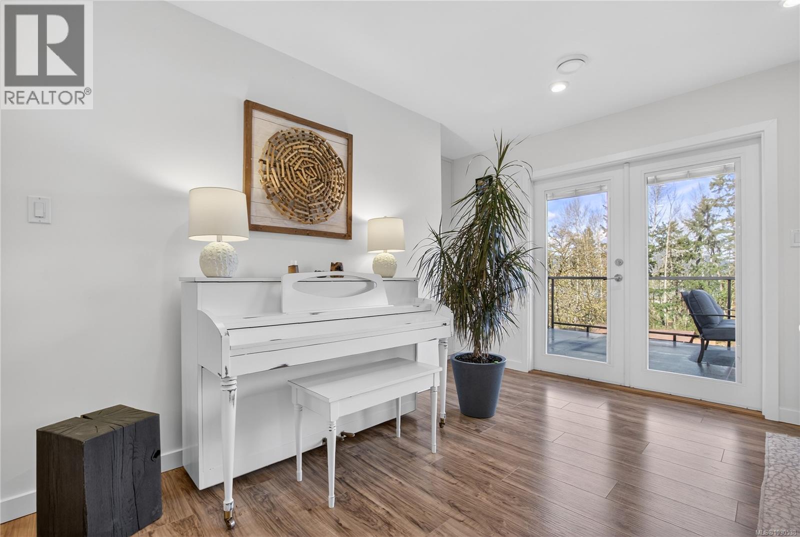 1655 MAPLE BAY RD - 12