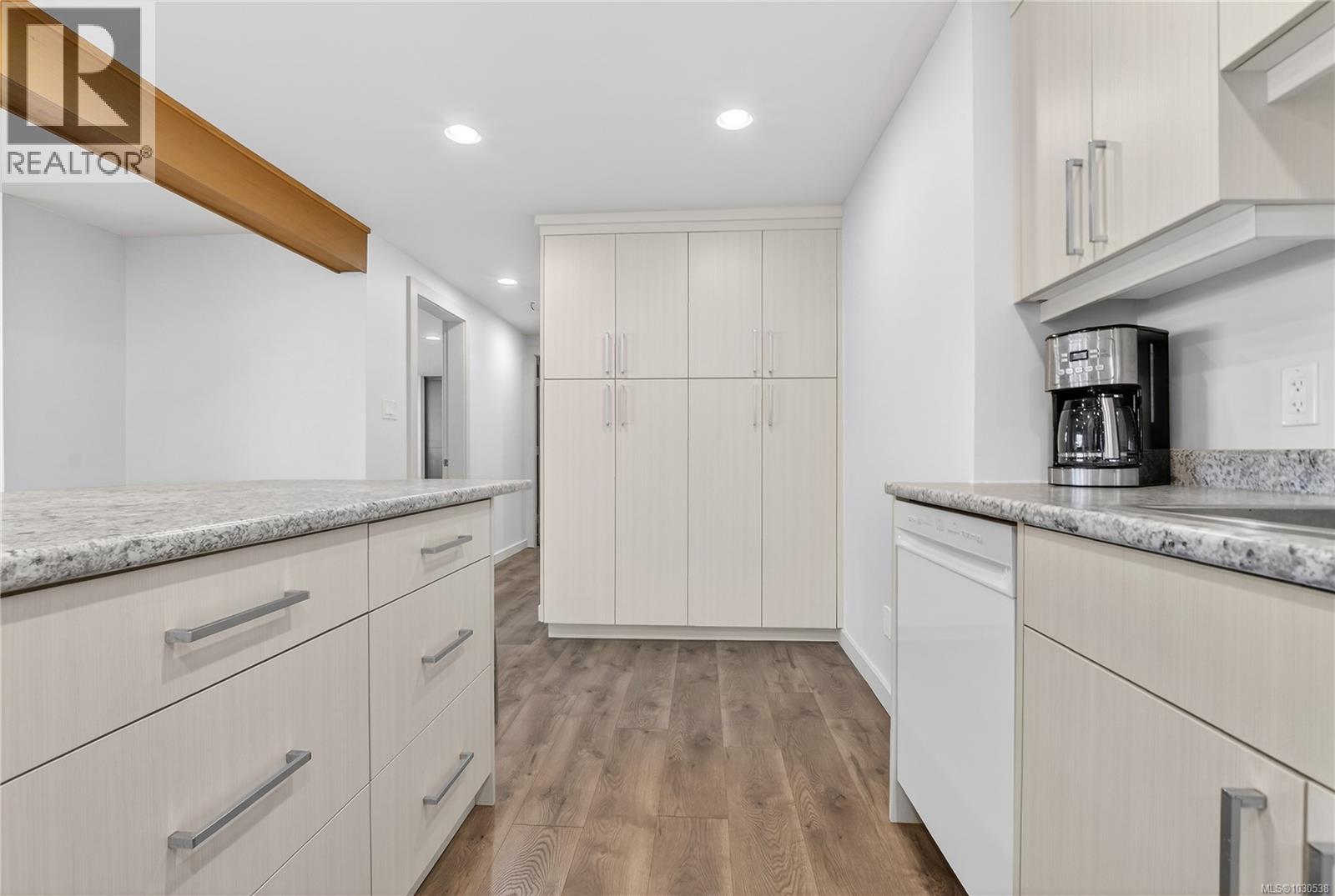 1655 MAPLE BAY RD - 27