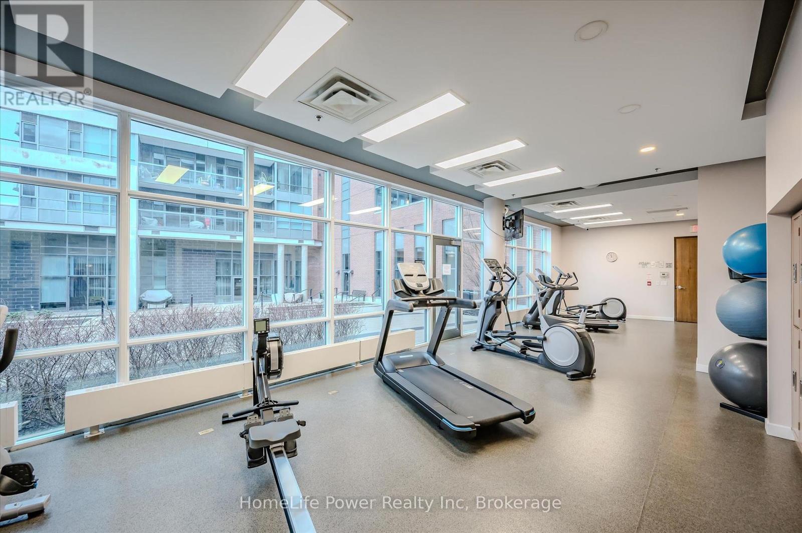 #1201 1 HURONTARIO STREET - 37