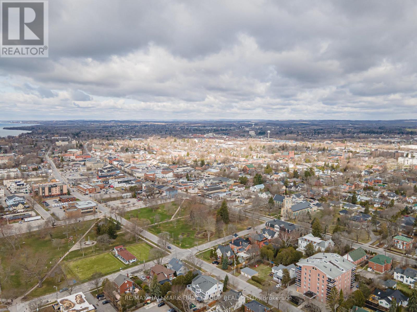 300 D'Arcy St Cobourg #101