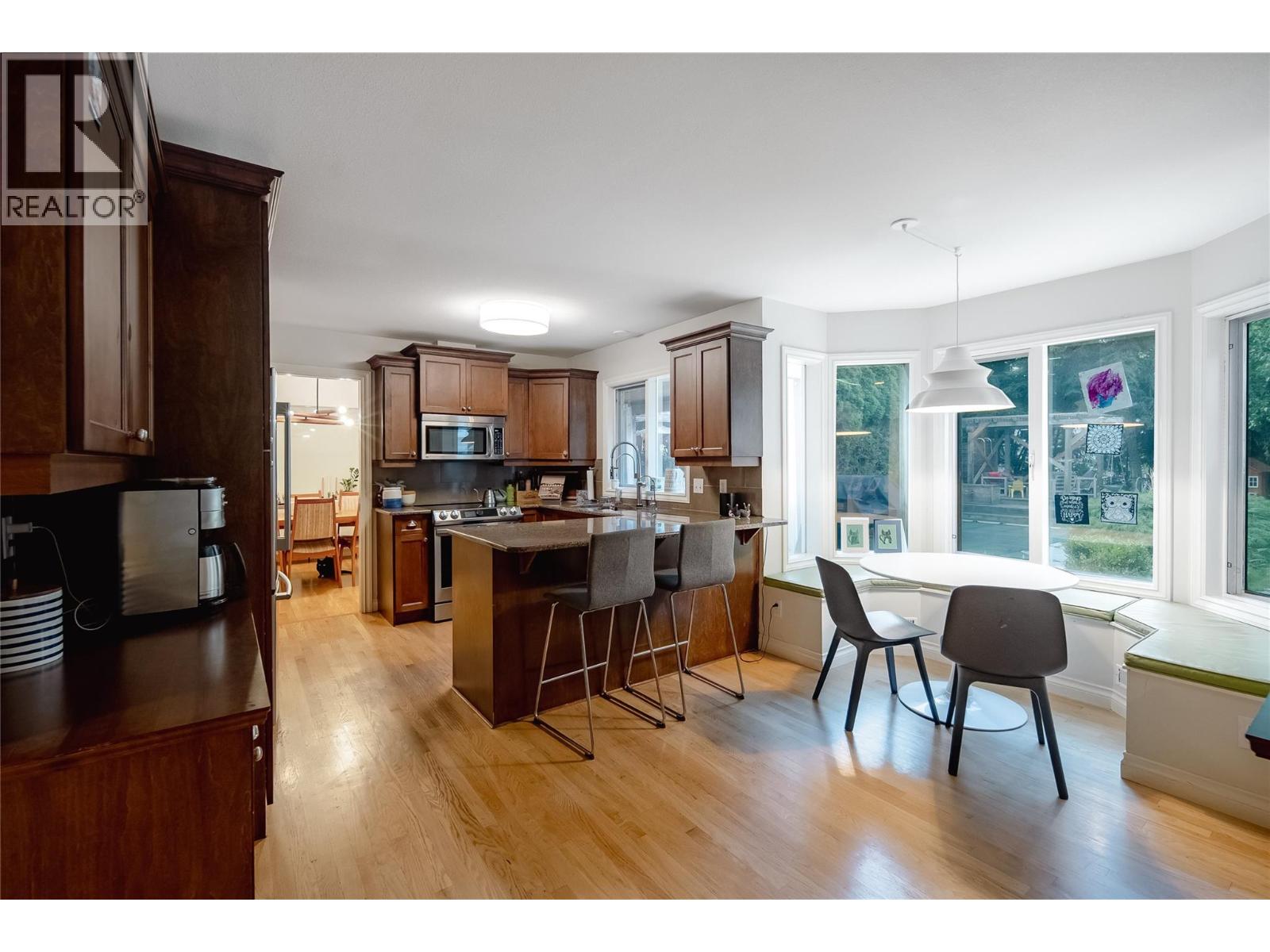  463 Cascia Drive, Kelowna