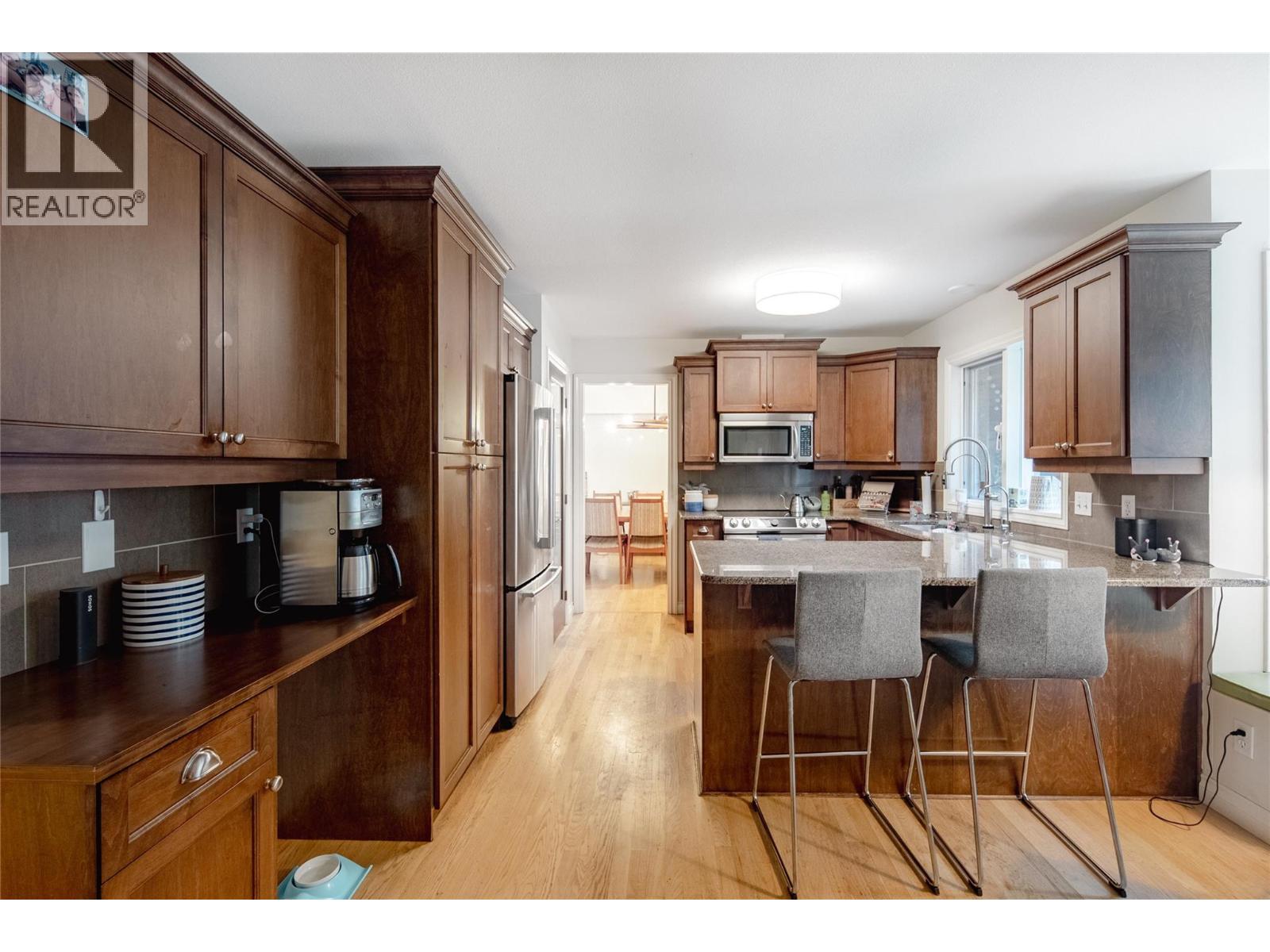  463 Cascia Drive, Kelowna