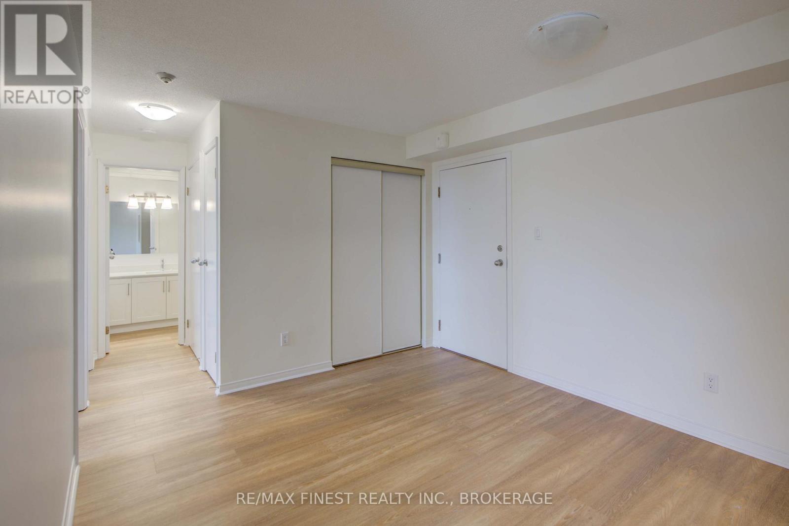 608 - 745 DAVIS DRIVE — photo 22