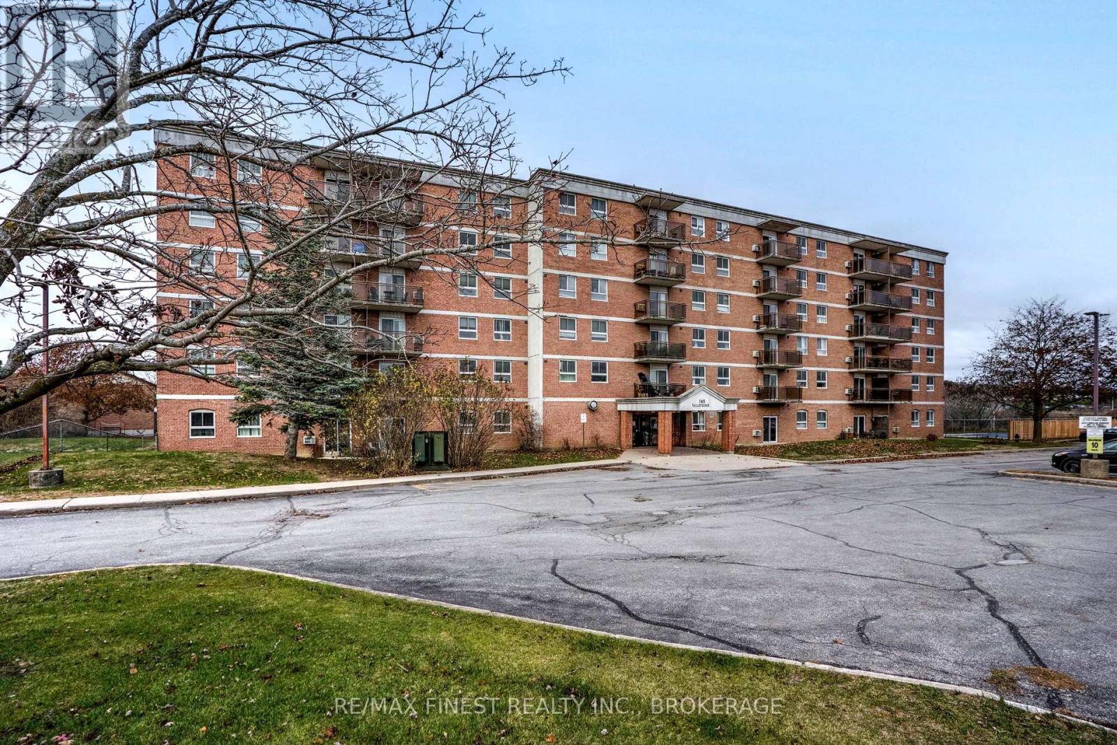 608 - 745 DAVIS DRIVE - photo 3