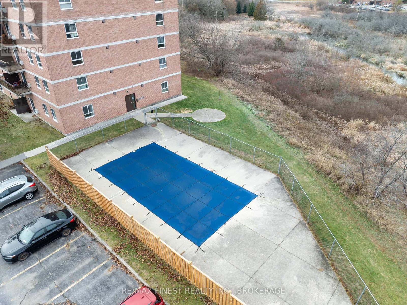 608 - 745 DAVIS DRIVE — photo 34