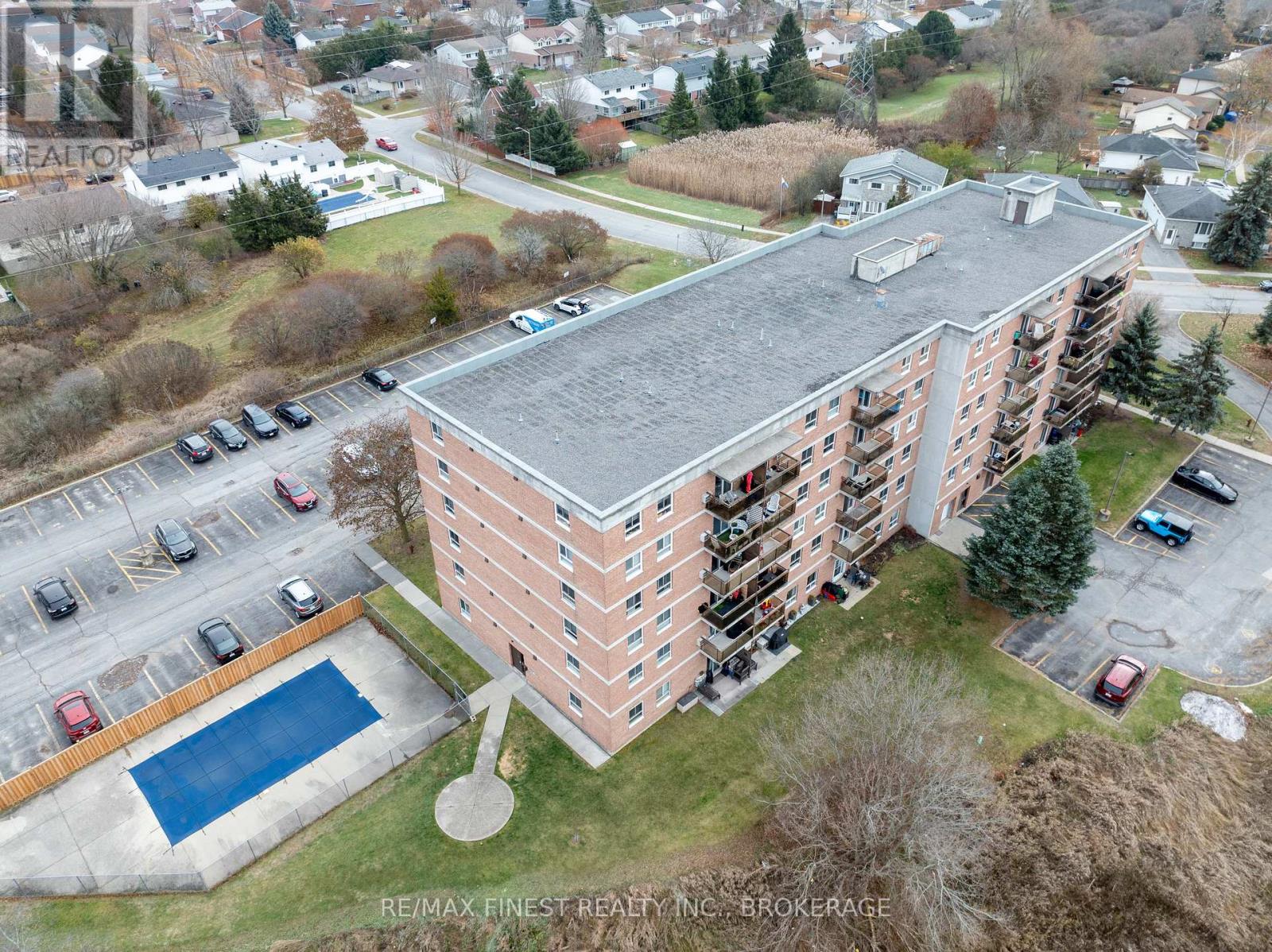 608 - 745 DAVIS DRIVE — photo 36