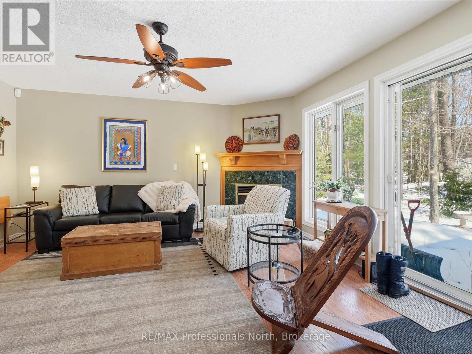 31 THE GRANITE BLUFF — photo 23