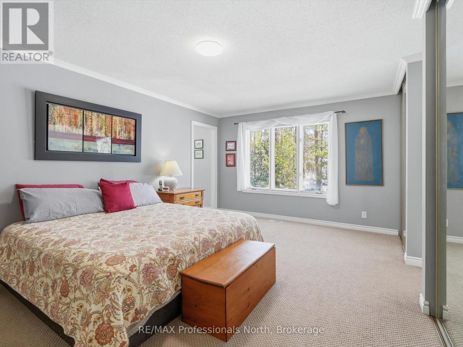 31 THE GRANITE BLUFF — photo 29