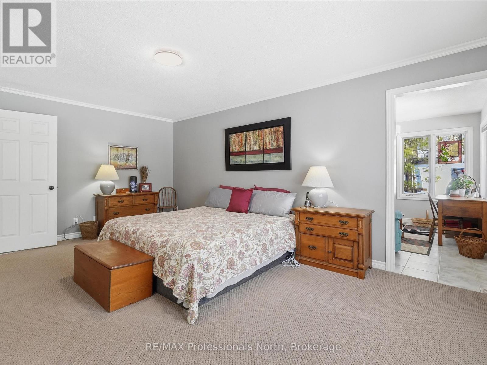 31 THE GRANITE BLUFF — photo 31