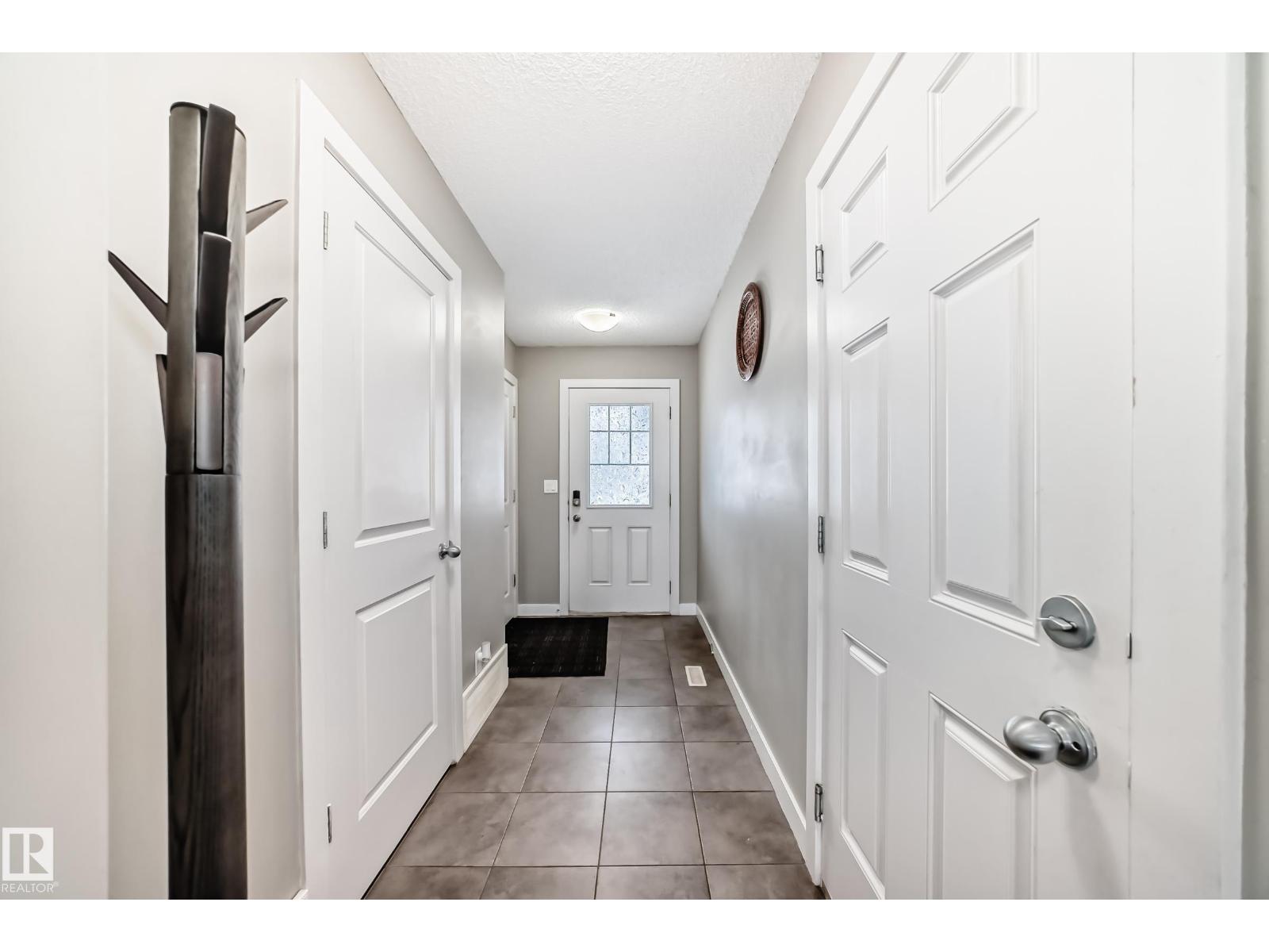 1723 HAMMOND CR NW NW, Edmonton