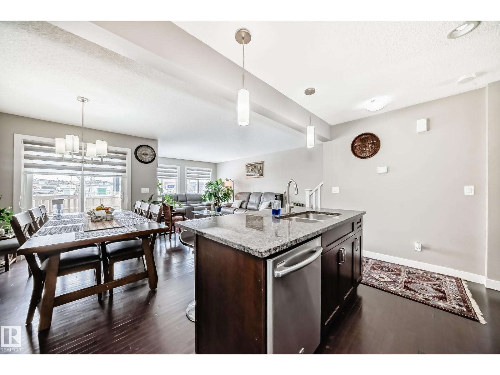 1723 HAMMOND CR NW NW, Edmonton