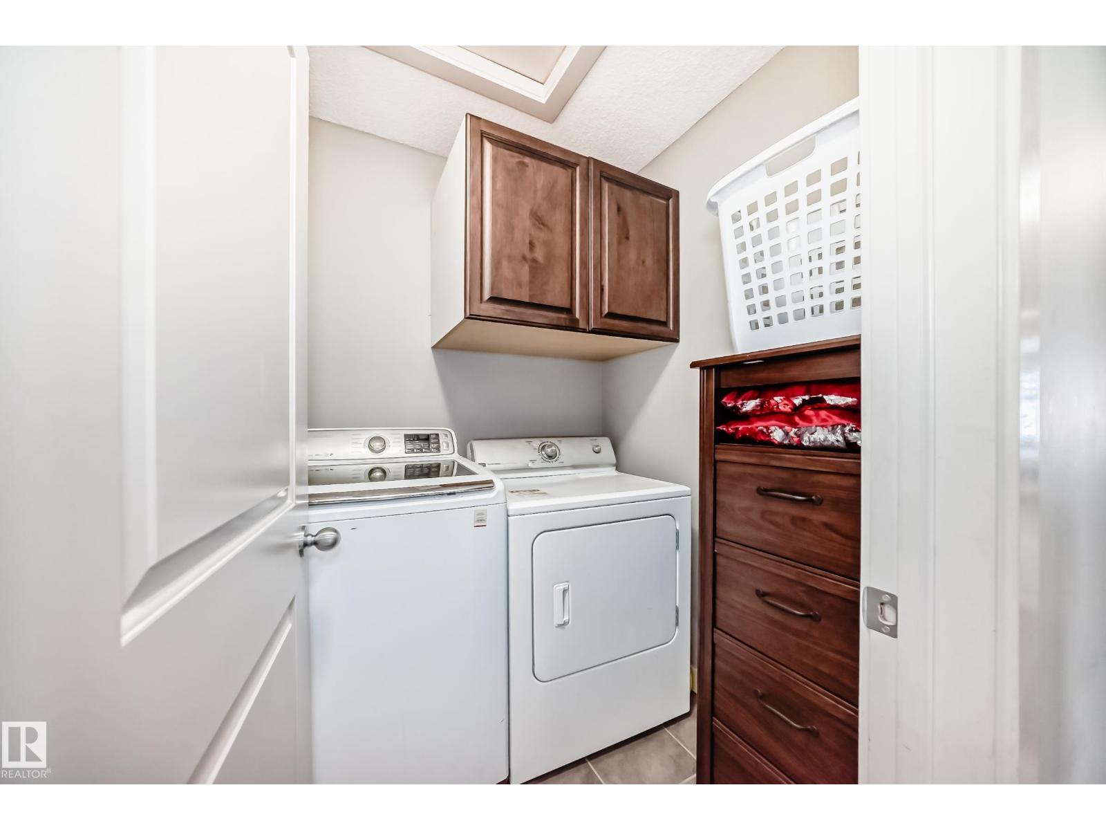 1723 HAMMOND CR NW NW, Edmonton