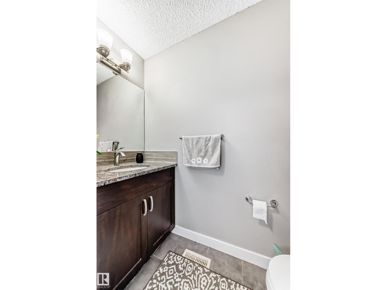 1723 HAMMOND CR NW NW, Edmonton