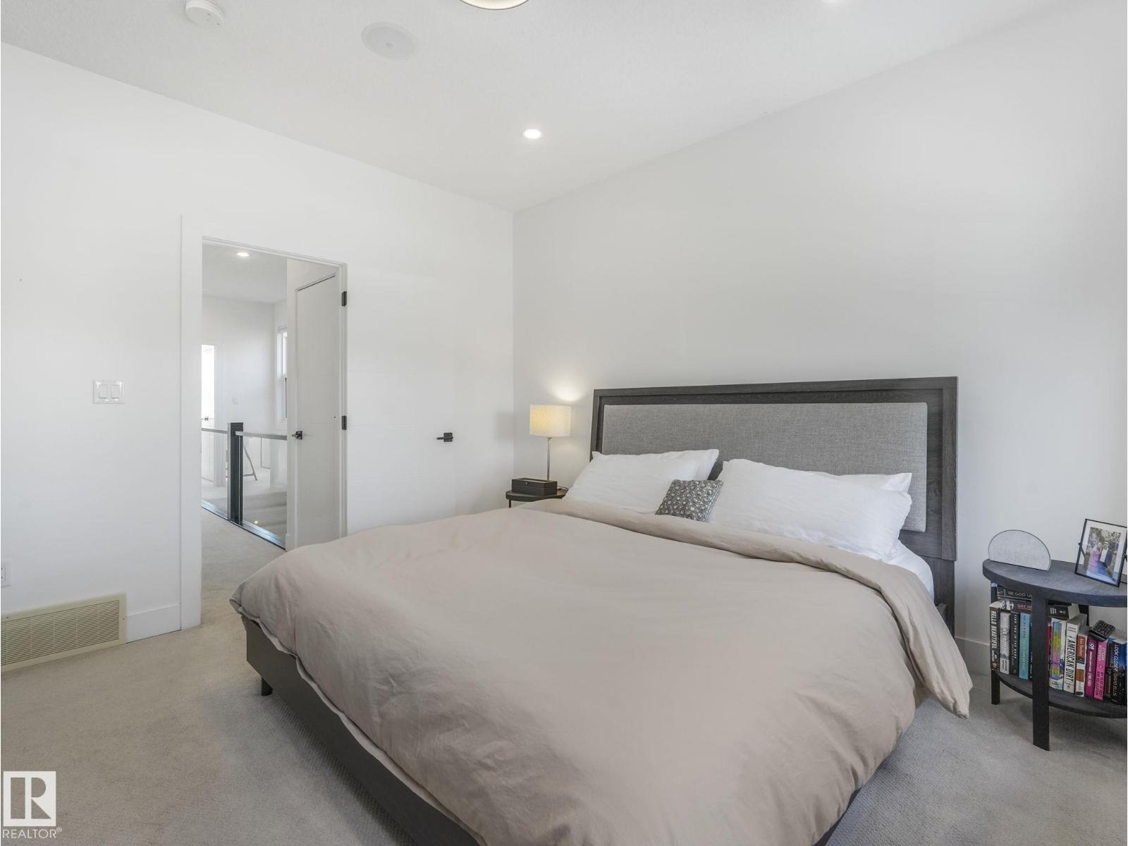 7741 81 AV NW, Edmonton