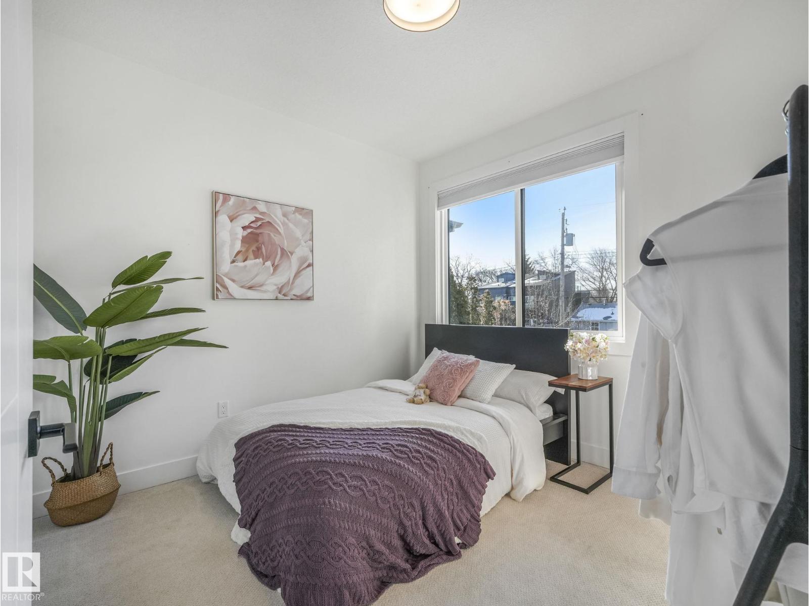 7741 81 AV NW, Edmonton