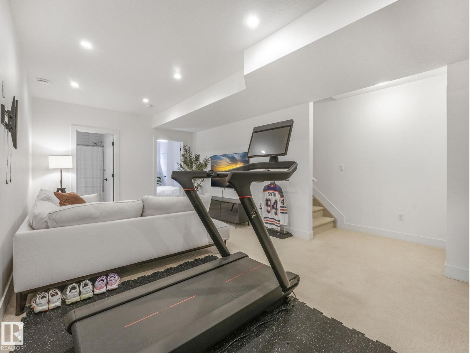 7741 81 AV NW, Edmonton