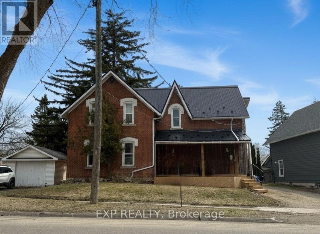217 VICTORIA STREET - 2