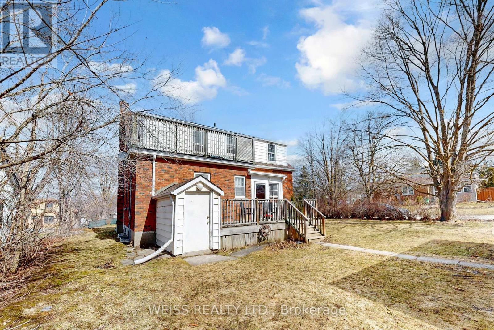 261 WOLSELY STREET - 36