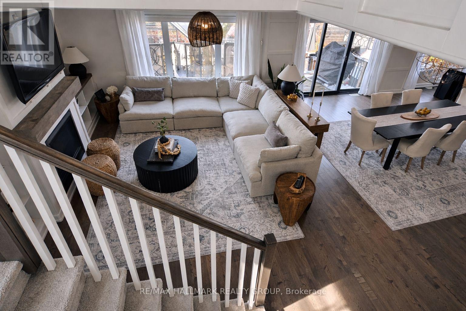 104 DUNCANVILLE STREET — photo 8