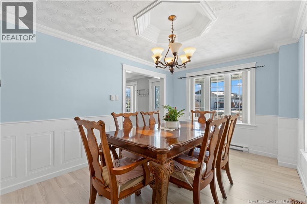 259 Irving Boulevard — photo 10