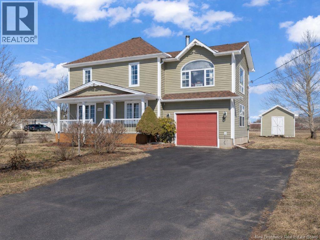 259 Irving Boulevard — photo 2
