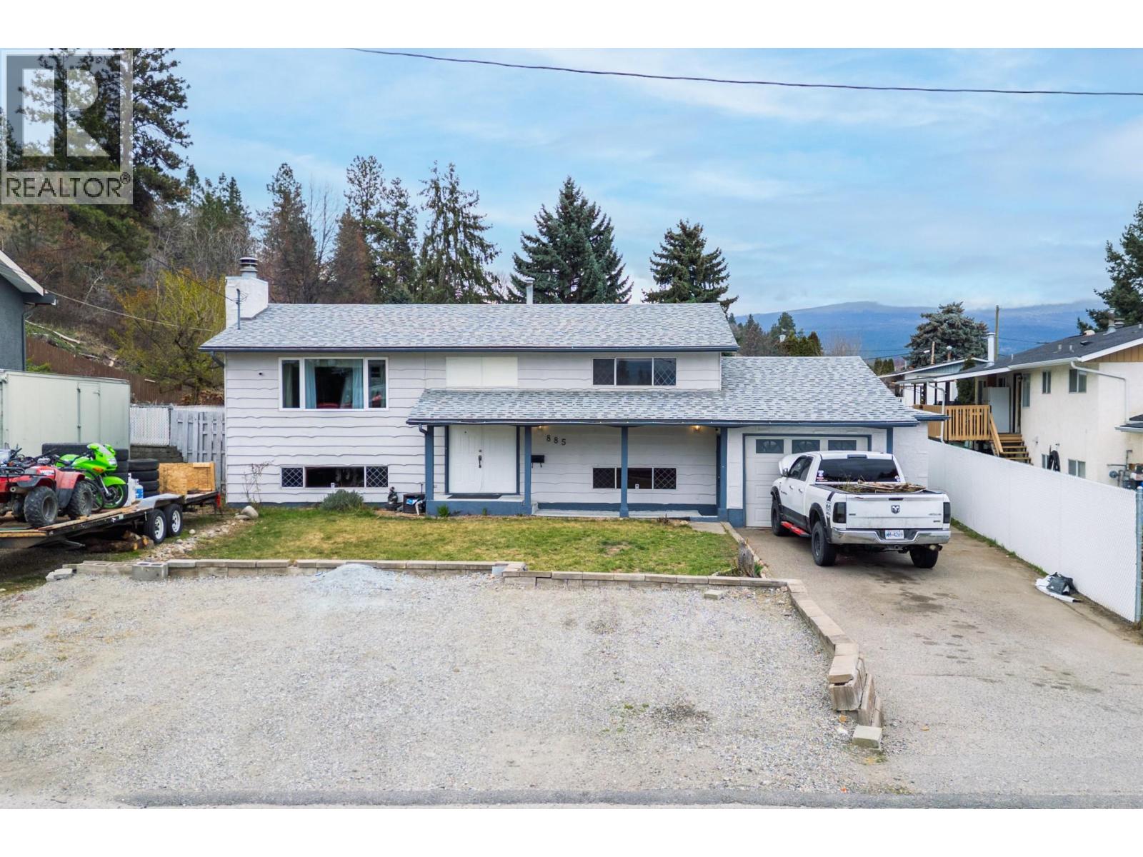 885 Camelia Road, Kelowna
