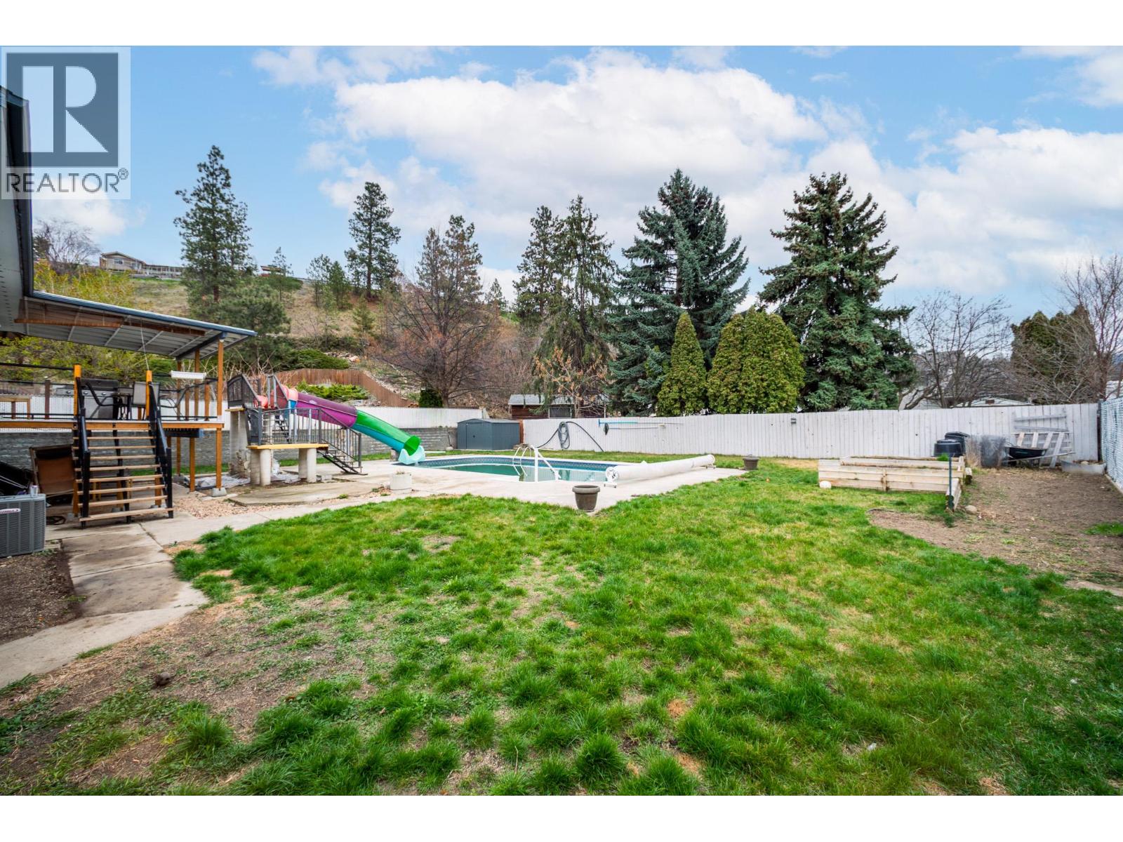 885 Camelia Road, Kelowna
