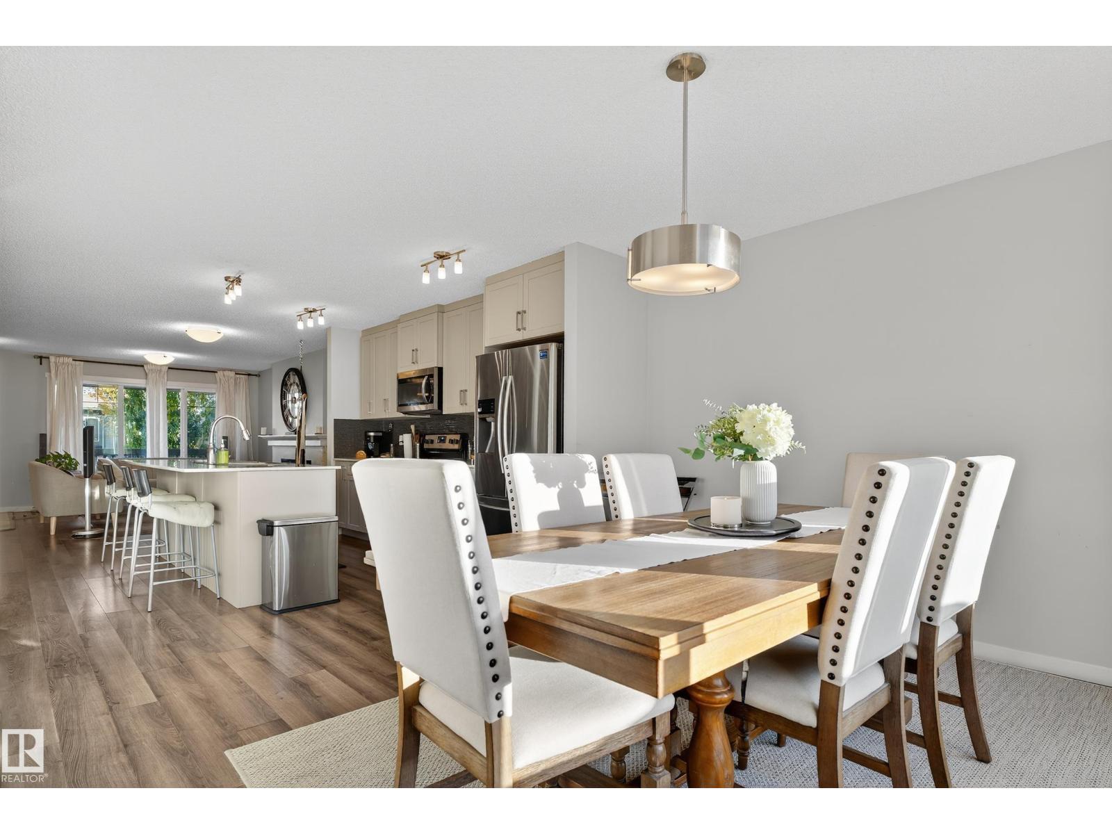 1536 22 ST NW NW, Edmonton