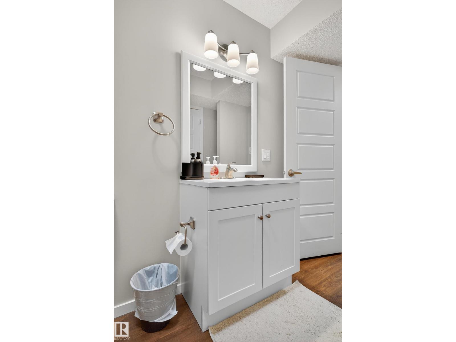 1536 22 ST NW NW, Edmonton