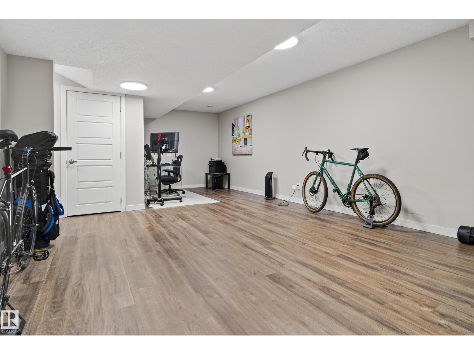 1536 22 ST NW NW, Edmonton