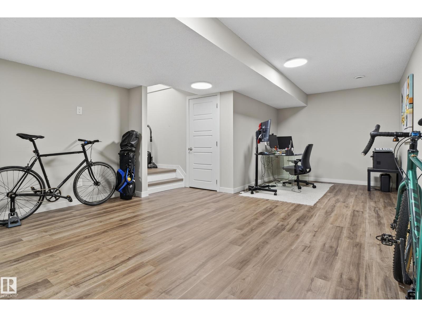 1536 22 ST NW NW, Edmonton