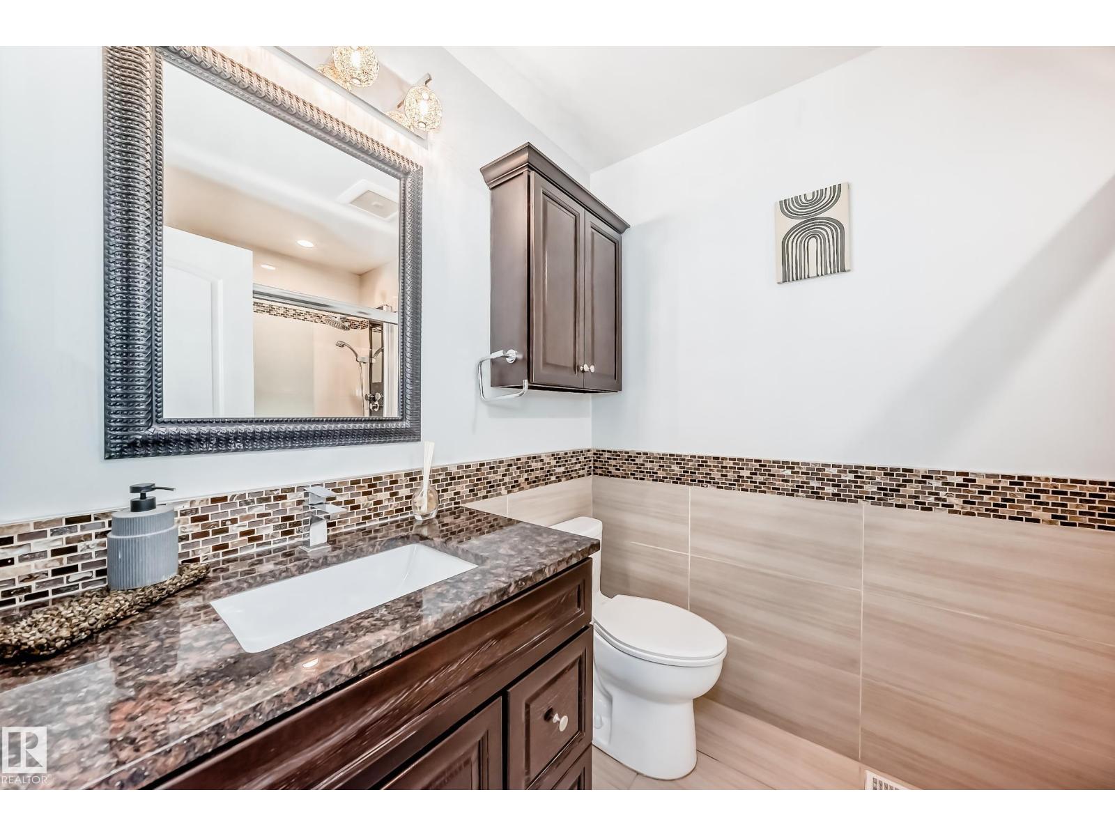 3107 43 AV NW, Edmonton