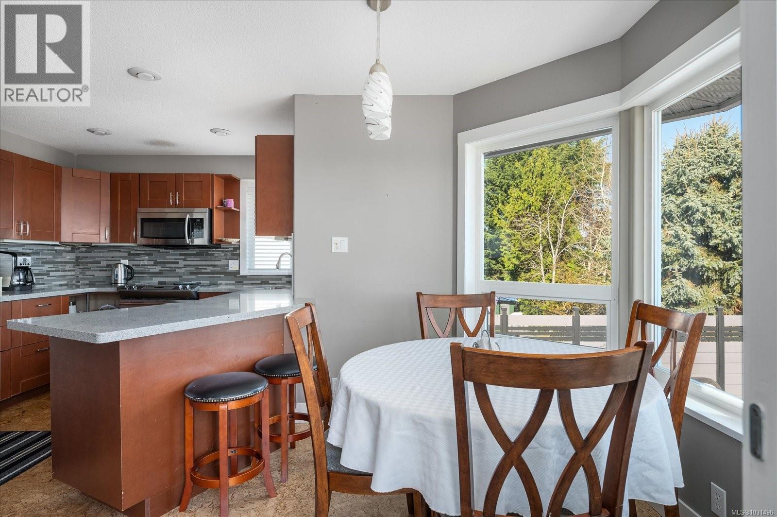 6160 Dover Rd, Nanaimo