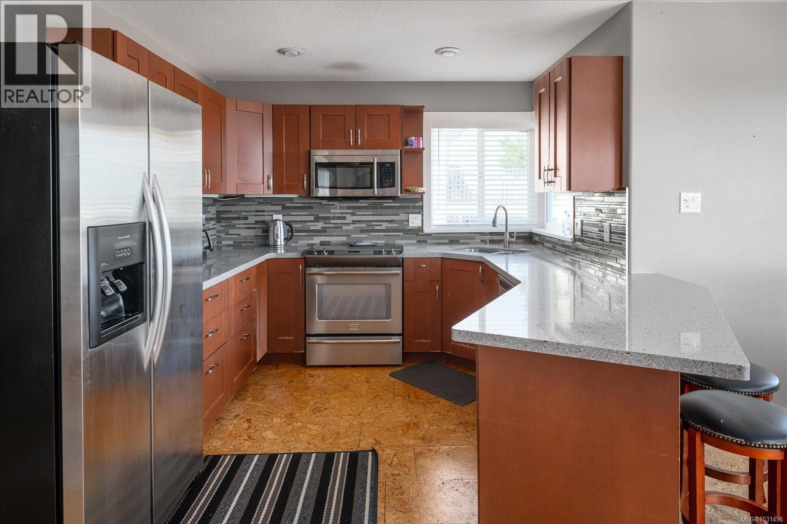 6160 Dover Rd, Nanaimo