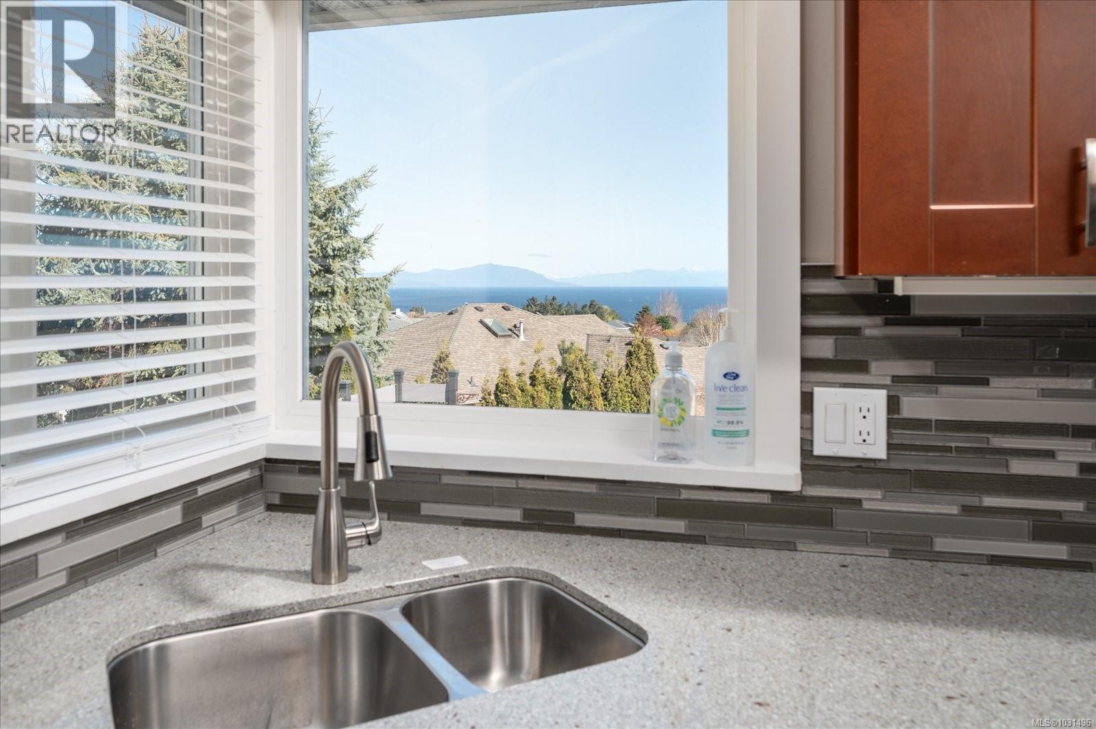 6160 Dover Rd, Nanaimo